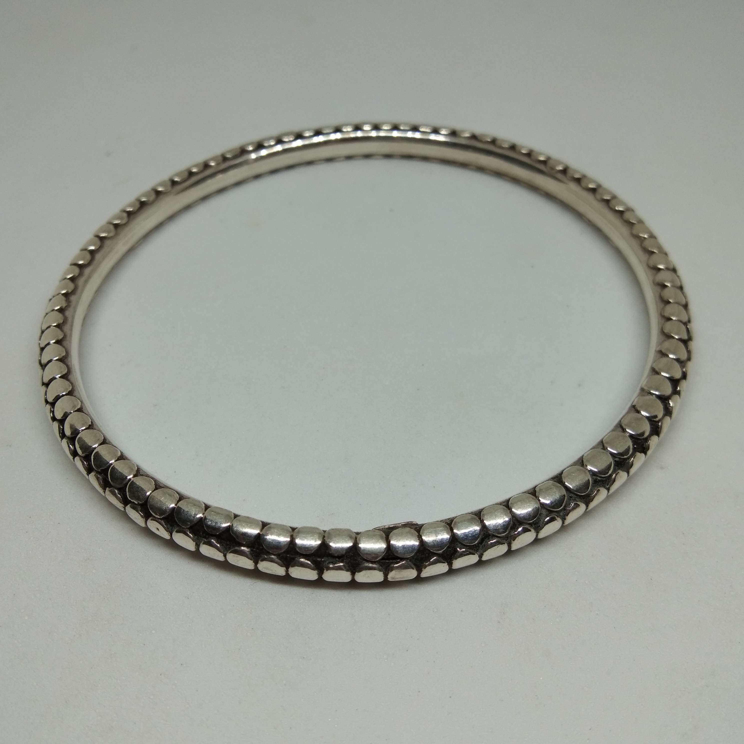 (HANDMADE 925 BALI SILVER ARMANDILLO BANGLE BRACELET)
