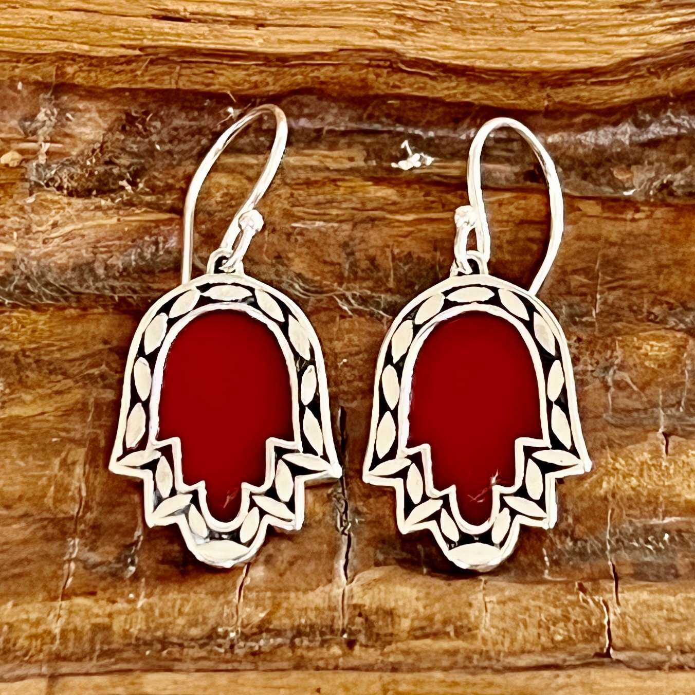 (925 BALI SILVER FATIMA HAND EARRINGS WITH CORAL)