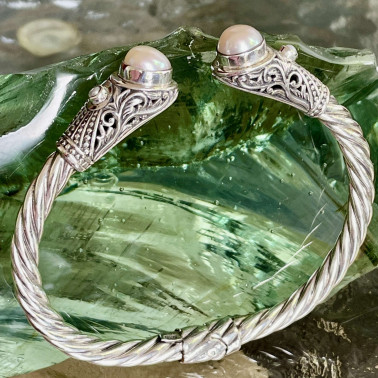 BR 15183 PL-(HANDMADE 925 BALI STERLING SILVER HINGE BRACELETS WITH PEARL)