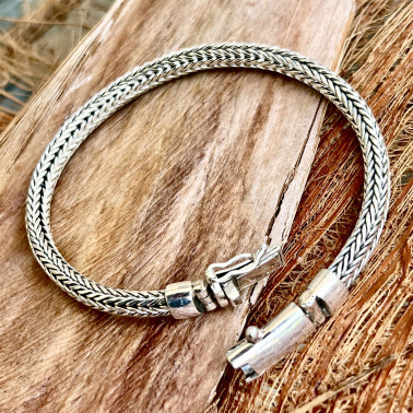 BR 15841-(HANDMADE 925 BALI STERLING SILVER CHAIN BRACELET 6 X 4 MM SIZE 20 CM)