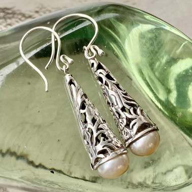 ER 15076 B-PL-(HANDMADE 925 BALI STERLING SILVER FILIGREE EARRINGS WITH  PEARL)