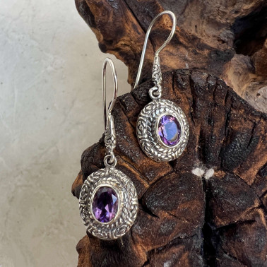 ER 15943 AM-(HANDMADE 925 BALI STERLING SILVER FILIGREE EARRINGS WITH AMETHYST)