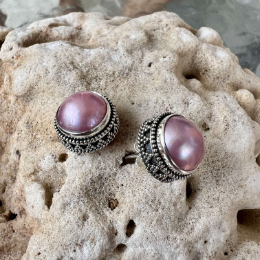 ER 15980 PMB-(925 BALI STERLING SILVER EARRINGS WITH PINK MABE PEARL)