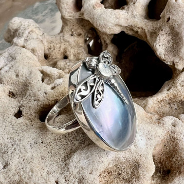 RR 15952 NT-(925 BALI DRAGONFLY STERLING SILVER RING WITH NAUTILUS SHELL)