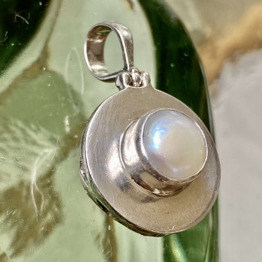 PD 09508 PL-(HANDMADE 925 BALI STERLING SILVER FILIGREE PENDANTS WITH MABE PEARL)