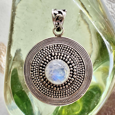 PD 12858 RM-(HANDMADE 925 BALI SILVER FILIGREE PENDANTS WITH RAINBOW MOONSTONE)