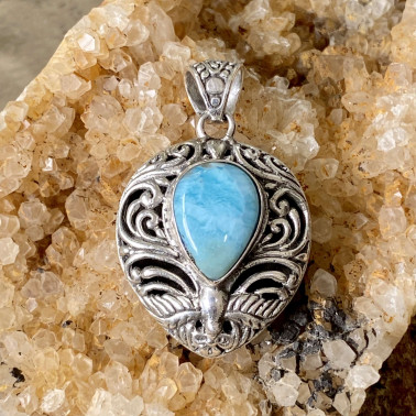 PD14994 LR-HANDMADE 925 BALI STERLING SILVER FILIGREE PENDANTS WITH LARIMAR