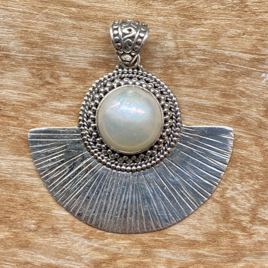 PD 15273 WPL-(HANDMADE 925 BALI SILVER FILIGREE PENDANTS WITH MABE PEARL)
