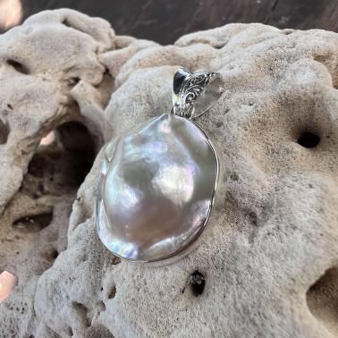 PD 15958 BP-(HANDMADE 925 BALI SILVER PENDANT WITH BLISTER PEARL)