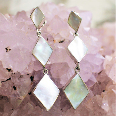 ER 14623 B-MP-(HANDMADE BALI 925 STERLING SILVER EARRINGS WITH MOTHER OF PEARL)