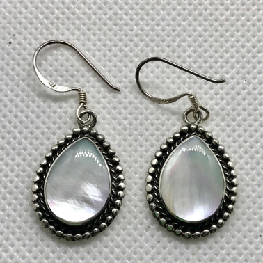 ER 08604 MP-(925 BALI SILVER EARRINGS WITH MOTHER OF PEARL)